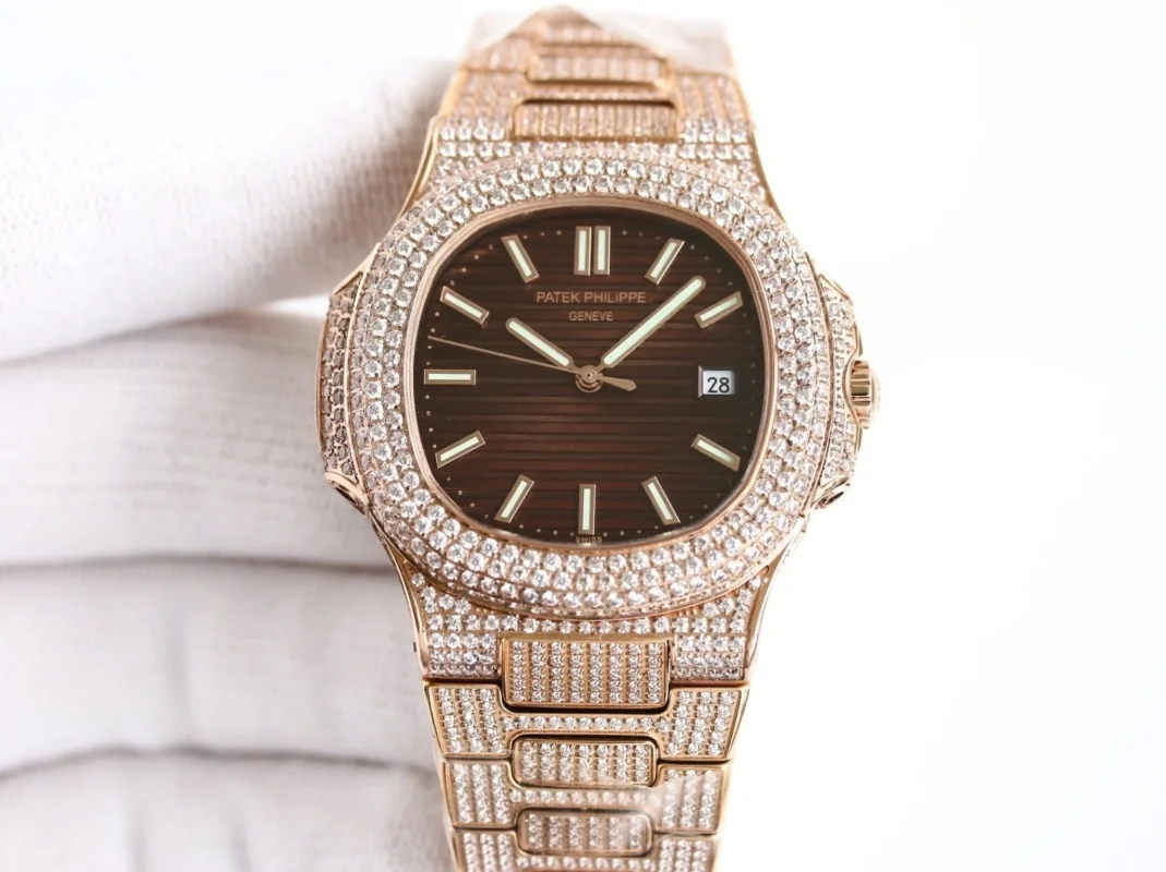 Patek Philippe Nautilus 5711 R8 Super Clone