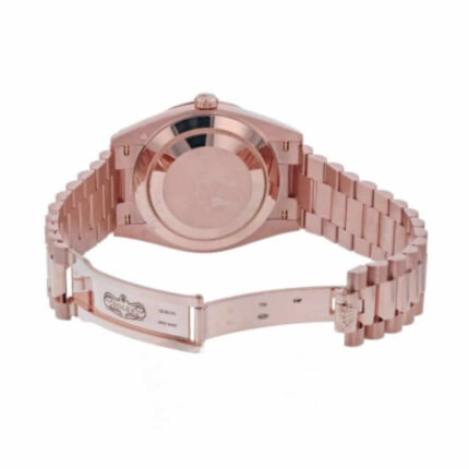 228345RBR Unitedluxury Rose 1