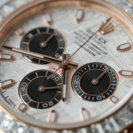 Dong Ho Rolex Daytona Mat Thien Thach Che Tac Boc Vang That Dinh Kim Cuong Moissanite Baguette 40mm 5 768x768 1